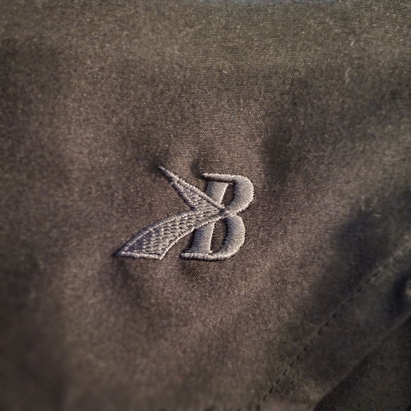 Brooks for Women~Belted & Lined Run, Hike or Water Short w/Rear Mesh Pocket in L - Picture 6 of 7